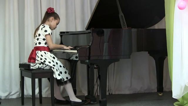исполняет Боровикова Маргарита смотреть онлайн