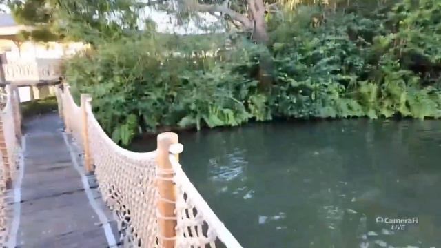Ultimate Battle: Blind Man vs Barrel Bridge смотреть онлайн