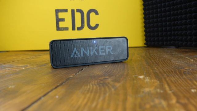 Marshall Emberton vs Anker Soundcore - Budget Bluetooth Speaker Comparison смотреть онлайн