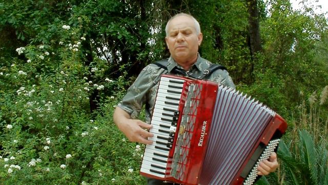 ПЕНИЕ О МАТЕРИ смотреть онлайн
