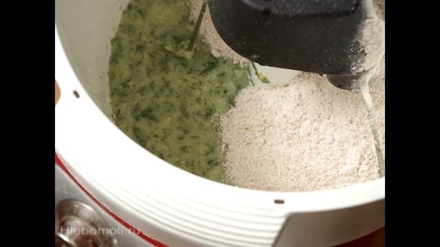 Цельнозерновой кабачковый пирог с зеленью смотреть онлайн