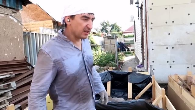МУЖ и ЖЕНА строят ДОМ своими руками✔️✒️?⚙️?️ смотреть онлайн
