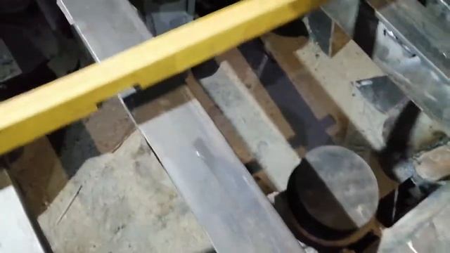 Ударный и гармонический вибростол у вибропресса в чем разница. смотреть онлайн