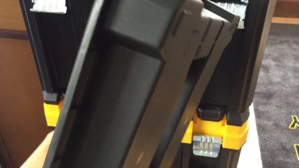 DeWALT DWST1-71195 - DeWALT TSTAK iv - DeWALT TSTAK box - DeWALT Koffer leer - skrzynia DeWALT