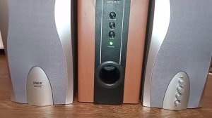 Подключаем к активным колонкам Sven sps 678 активный сабвуфер Sven sps 820 )