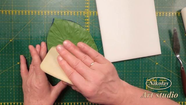 Лист каллы из Х.Ф. смотреть онлайн