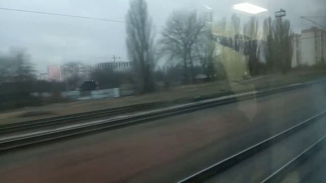 обгон" непонятная расстановка 6807 Гребенка-Киев поездом 19 попасна-Киев ст.борисполь ЮЗжд смотреть онлайн