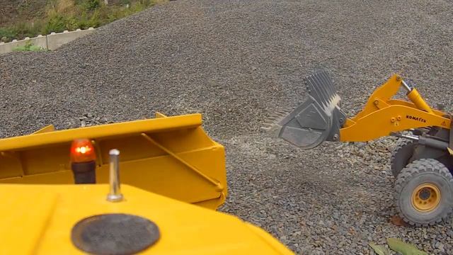 HEAVY RC CONSTRUCTION DAY! FANTASTIC KOMATSU WA600-6 AND VOLVO A45G IN ACTION! RC LIVE ACTION смотреть онлайн