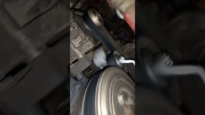 Opel Corsa - ремонт - снятие генератора