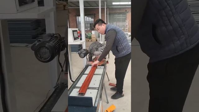 Auto feeding table for cut off saw смотреть онлайн