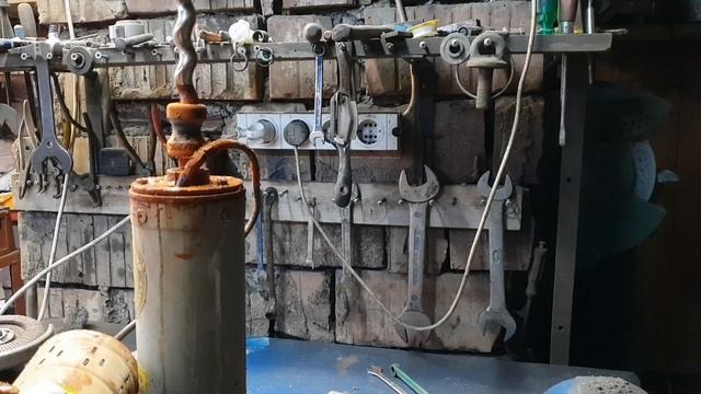 Pompa submersibila chinezeasca. Cum arata dupa ce a stat 6 luni in fantana. смотреть онлайн