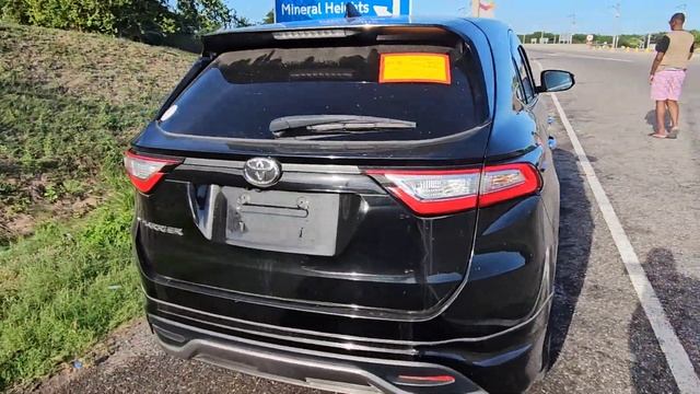 Newly Imported 2016 Toyota Harrier Elegance G's.