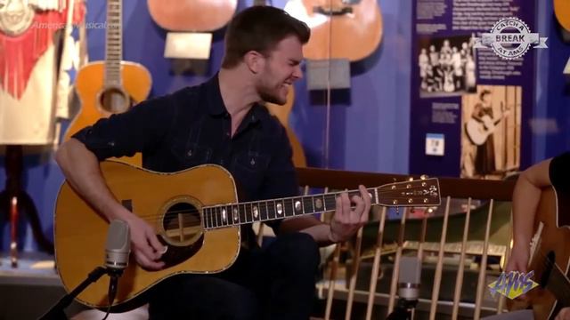 Porter & Sayles Play the Martin Guitar Museum & Factory - AMS Presents смотреть онлайн