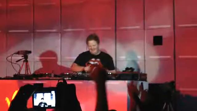 Marcus Schossow @ Gaudi Arena 03-10-2009 part 2 смотреть онлайн