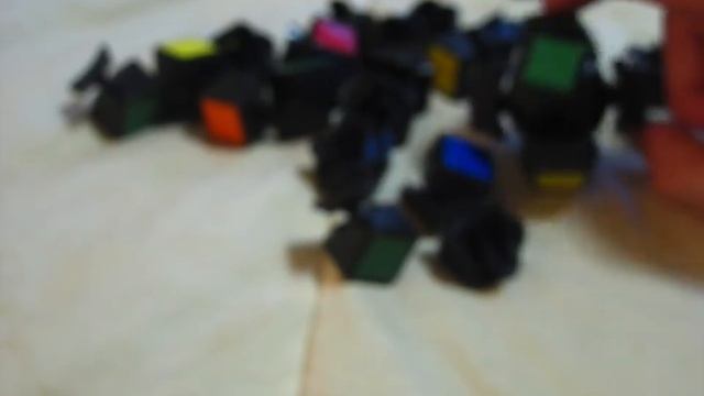 How to Disassemble the NEW Rubik's Cube 2.0 смотреть онлайн
