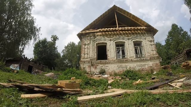Приступили к фронтону дома прадеда. Сделали отлив и начали второй смотреть онлайн