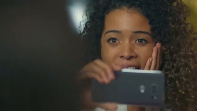 Музыка из рекламы LG V30+ - Преображая моменты (2018)