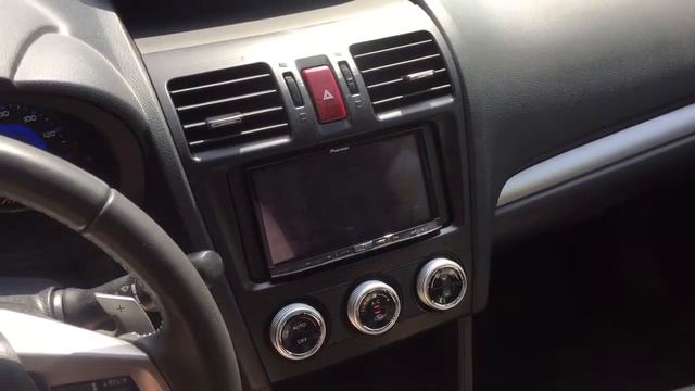 2014 Subaru Crosstrek Hybrid and Pioneer AVIC-7100NEX смотреть онлайн