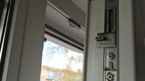 . Два способа поставить пластиковое окно на микропроветривание_20220503_165415