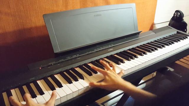 Star Wars : The Force Awakens - Main Theme (Piano Cover) смотреть онлайн