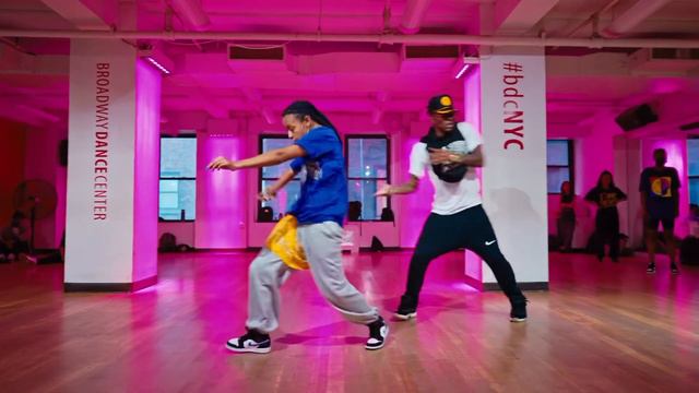 Usher “Superstar” choreography смотреть онлайн