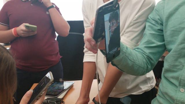 ПРЕЗЕНТАЦИЯ НОВОГО IPHONE FOLD 2020 | APPLE IPHONE FOLD смотреть онлайн