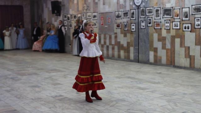 Воробьева Каролина на осеннем карачаровском балу 2018 смотреть онлайн