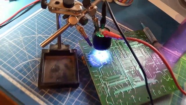 Источник УФ излучения. смотреть онлайн