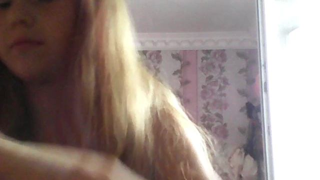 Что в красивой зелёной сумочке смотреть онлайн