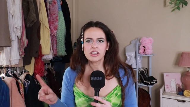 It’s Sirencore Summer and we’re all playing mermaids (mermaidcore and sirencore style analysis) смотреть онлайн