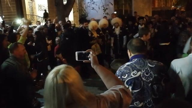 Грузинский ресторан - Georgisches Restaurant смотреть онлайн