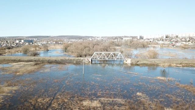 р.Уды, ТЭЦ-5 (07.04.2018) смотреть онлайн