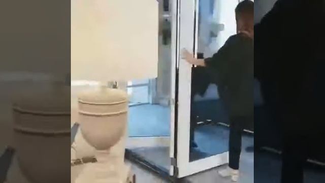 Раздвижные двери "Гармошка" смотреть онлайн