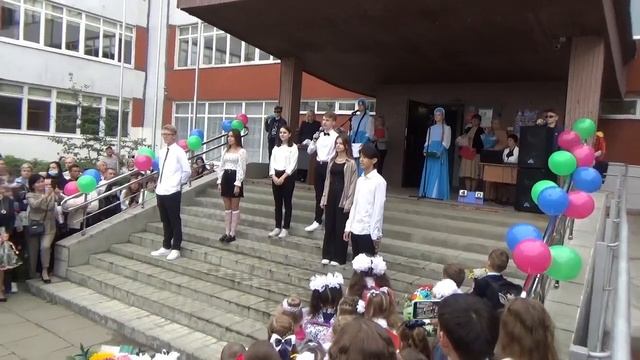 День знаний. Школьная линейка. 01 09 2021 смотреть онлайн