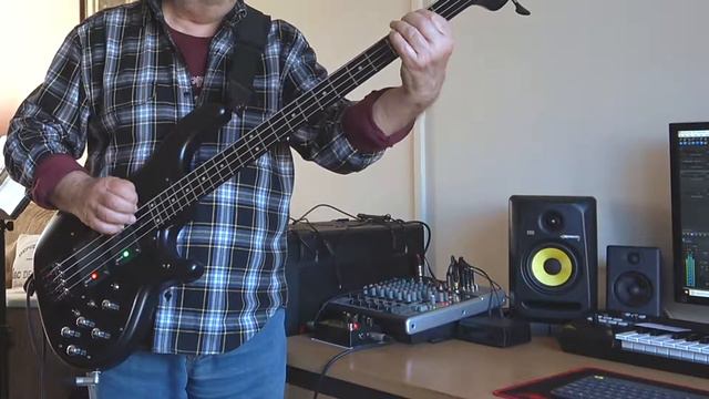 The Commitments - Mustang Sally (Bass Cover) смотреть онлайн