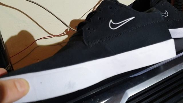 NIKE SB SHANE black and white смотреть онлайн