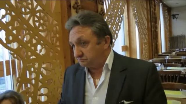 Обмываем медаль.flv смотреть онлайн