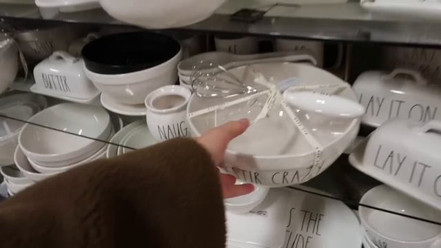 НОВОГОДНИЙ ШОППИНГ В НЬЮ-ЙОРКЕ❤️?. ИЩУ ДЕКОР ДЛЯ ДОМА | ВЛОГМАС ДЕНЬ 1 {DARY YORK} смотреть онлайн