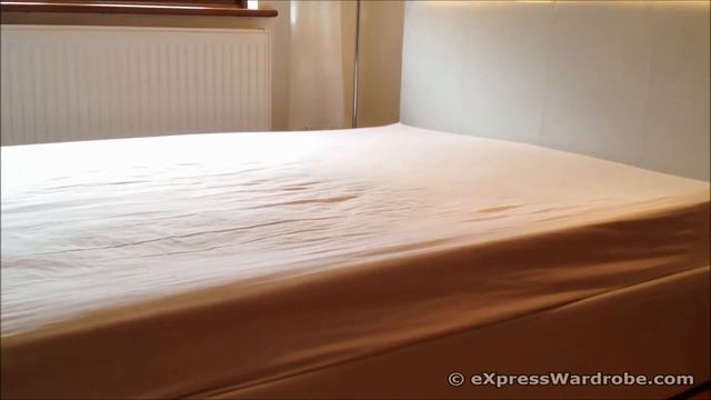 Ottoman Storage Bed in White Faux Leather Design смотреть онлайн