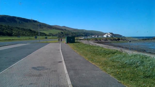 EXPLAINATION: What's With All The Heat Right Onto The West Coast Of Britain? смотреть онлайн