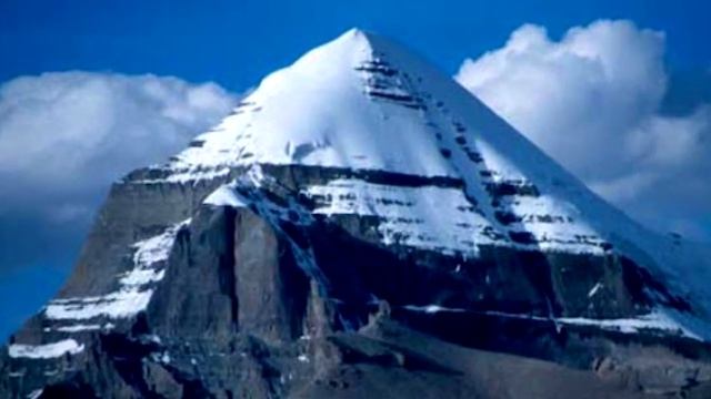 Кайлас - самая непокоренная гора в мире. Обитель Богов. Загадки горы Кайлас 2023 смотреть онлайн