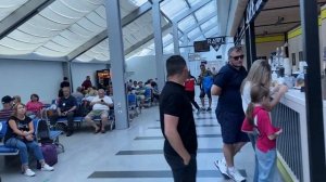 Сложно поверить, но ... АЭРОПОРТ Минеральных Вод приятно УДИВИЛ❗️ Цены Зона ожидания Кафе ?