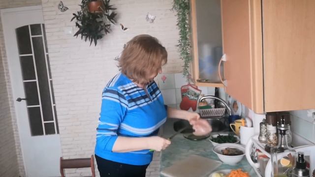 Съездила за продуктами. Вкусный ужин. Муж издевается. /Беларусь / смотреть онлайн