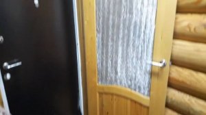 Утеплили ПРОМЕРЗАЮЩУЮ дверь. Теперь не образуется НАЛЕДЬ и дверь хорошо закрывается!