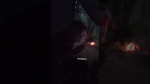 Повесил свой сюртук@Повесил свой сюртук на спинку стула музыкант Никольский.