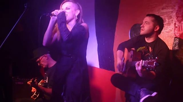 Маша и Медведи - Синергия (клуб Ящик 22.09.2017) смотреть онлайн
