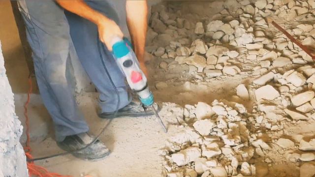 Ciocan Rotopercutor Total 1050w 5.5 Jouli