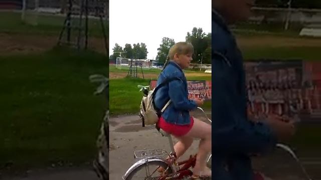 ВНИМАНИЕ, ОПРОС!!! КОГО СДЕЛАТЬ ГЕРОЕМ КАНАЛА? | ССЫЛКА НА ОПРОС В ОПИСАНИИ. смотреть онлайн