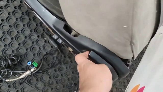 Сиденье водительское пневматическое Daf смотреть онлайн