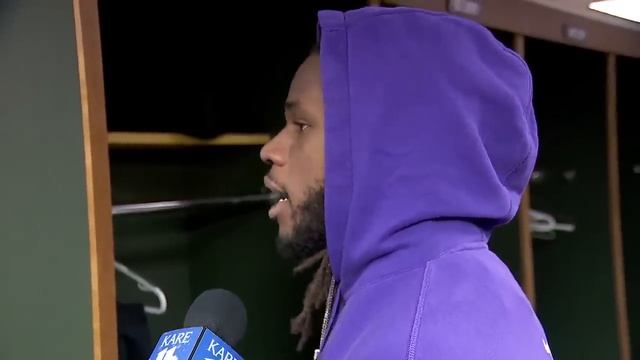 Vikings players react to Kirk Cousins injury смотреть онлайн